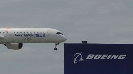 Konkurrenz im Flugzeugbau: Airbus sammelt bei Messe Aufträge ein - Boeing geht leer aus