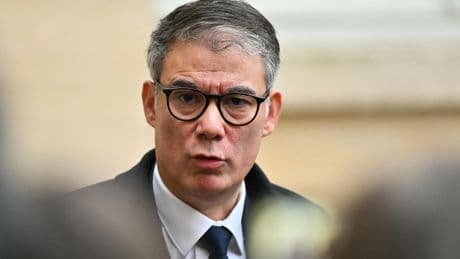 Au PS, Olivier Faure reconduit à la tête d’un parti qui doit encore tout reconstruire