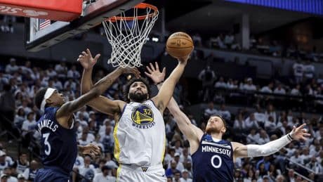 Los Timberwolves igualan su serie tras derrotar a unos Warriors sin Curry