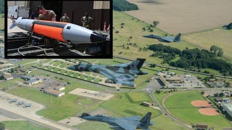 Armi nucleari Usa schierate in Gran Bretagna, la prima volta da 17 anni: la risposta alla minaccia russa