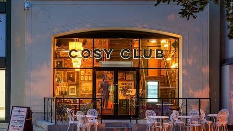 Bar and restaurant chain with 36 locations suddenly closes venue in town shopping centre after nine years trading