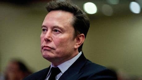 Musk deja de ser Elon en X, ahora es Kekius Maximus