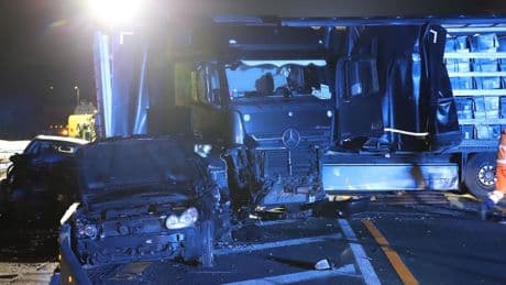 Prozess: Lkw-Chaosfahrt mit vielen Verletzten kommt vor Gericht