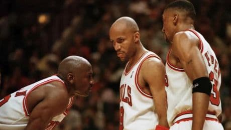 El excompañero de Michael Jordan que llama a la violencia contra los inmigrantes musulmanes: "Atropelladlos"