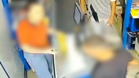 Bursa'da müşteri dehşeti! Tartıştığı kadın kasiyerin burnunu kırdı