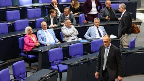 La derecha radical triplica sus votos en Renania, el estado más poblado de Alemania: la popularidad de Merz, hundida