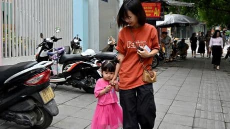 Le Vietnam met fin à la limite de deux enfants par famille, après près de quarante ans