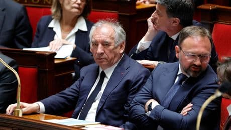 Budget, énergie... Ces textes qui seront suspendus en cas de chute du gouvernement Bayrou