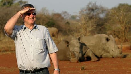 Er züchtete Tausende Tiere - Nashorn-Retter wegen Hörner-Schmuggel angeklagt