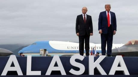 Le sommet Trump-Poutine, “un cirque” pas totalement inutile