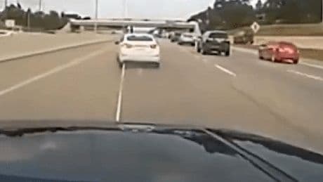 USA: Polizei stoppt Auto mit ungewöhnlicher Methode