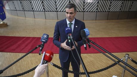 Sánchez: "Los aranceles de EEUU a España ya son doblemente injustos"
