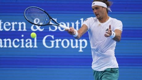 Tennis : Zverev finit le travail contre Nakashima et affrontera Kachanov en 8es