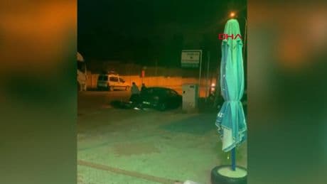 Çekmeköy'de bıçaklı saldırı anı kamerada!