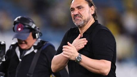Leeds fans make feelings known about Daniel Farke as he addresses sack threat