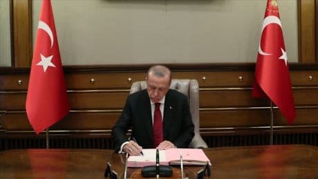 Cumhurbaşkanı Erdoğan imzalı atama kararları Resmi Gazete'de