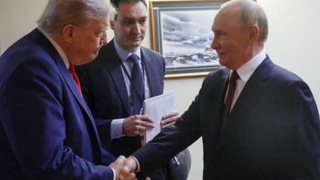 Putin: "Vanno eliminate la cause del conflitto". Trump: "Fatti progressi. Zelensky faccia l'accordo"