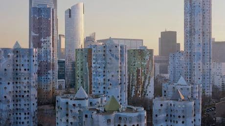 Exposition : au Musée de l’immigration, la beauté cachée des banlieues