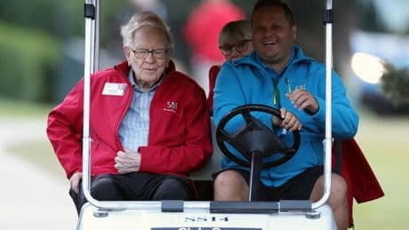 Warren Buffett’s Bearishness Tramples On The ‘Money Multiplier’ Myth