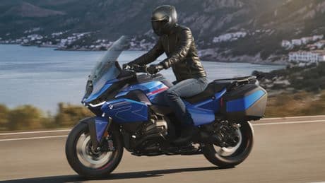 Bmw R 1300 RT, la principessa delle touring si rinnova, il viaggio su 2 ruote ha una nuova dimensione