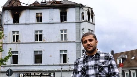 Brandstifter zünden drei Mietshäuser an - „Ich hatte mit meinem Leben abgeschlossen“