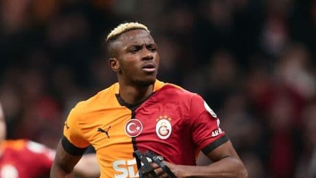 Osimhen al Galatasaray, telenovela finita: c'&egrave; l'accordo col Napoli. E spunta una clausola inedita