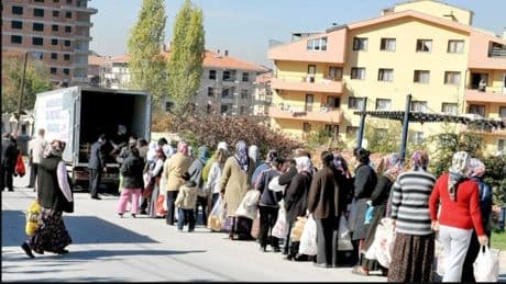 Beş zengin kentte 3,5 milyon yoksul