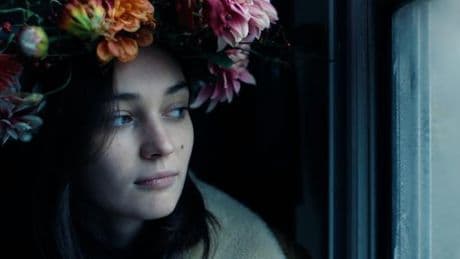 Dans « Oxana », la réalisatrice Charlène Favier met en scène grandeur et solitude du combat d’une Femen