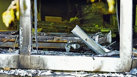 3 Männer (84, 85, 87) sterben in Hamburger Klinik - Der erste Blick durchs Feuer-Fenster