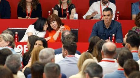 En Espagne, Pedro Sanchez fragilisé par des scandales en cascade dans son entourage