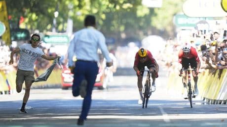 Tour de France: "Respekt": Pogacar stürzt und bedankt sich bei Konkurrenten