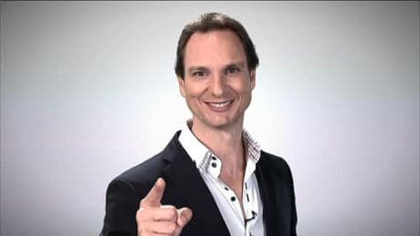 Cárdenas reclama su patria potestad