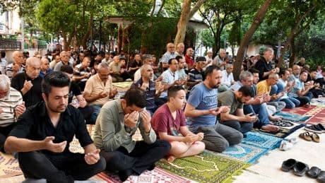 Kayseri'de bayram namazı saat kaçta? 2025 Kayseri Kurban bayramı namazı saati!