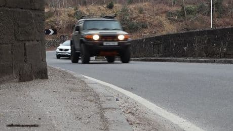 Minister outlines Teith Bridge options as solution to pedestrian problems sought