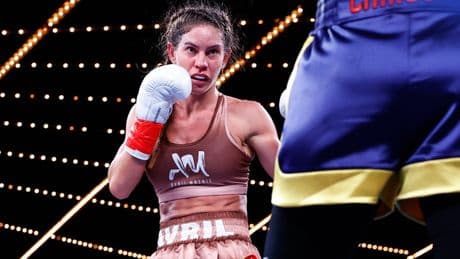 ‘Bored of being your sidegirl’ – Boxer from ‘battle of the boobs’ retires as she posts emotional farewell