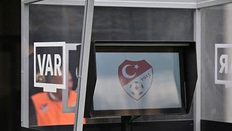 Süper Lig'de VAR kayıtları açıklandı! İşte Galatasaray'ın kazandığı penaltıda geçen diyalog