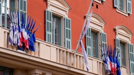 Mort du pape François: un registre de condoléances à la mairie de Nice, une messe en son hommage vendredi