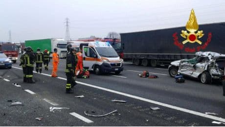 In contromano sulla Milano-Torino: 4 morti e un ferito grave