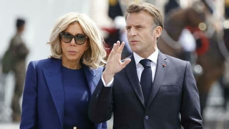 «Brigitte è nata uomo», i Macron fanno causa all'influencer statunitense Candace Owens: «Campagna di umiliazione globale»