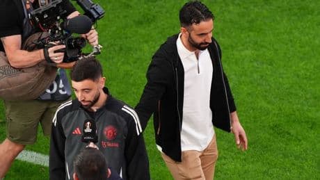 Ruben Amorim's joke with Bruno Fernandes shows harsh reality facing Ange Postecoglou in Bilbao