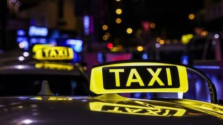 Öffentlicher Nahverkehr: Taxis im Linienverkehr? - Verband schlägt neue Modelle vor