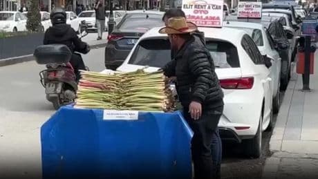 Vanlı esnafın da çiftçinin de işi bitme noktasına geldi