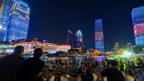 A Tianjin, les nuits blanches et clandestines d’une génération de jeunes Chinois diplômés mais précaires