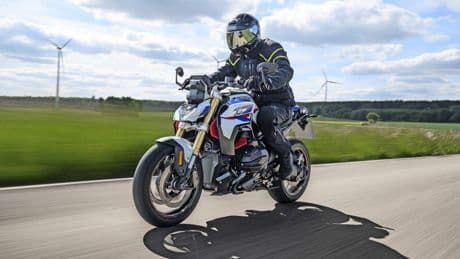Erste Probefahrt mit der BMW R 1300 RT und dem R 1300 R
