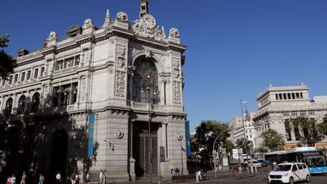 El Supremo avala que el Banco de España haya dejado de pagar los entierros de sus empleados jubilados