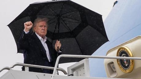 Trump amortigua la guerra arancelaria ante el impacto negativo para los consumidores, preocupados por la inflación