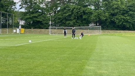 Spannende Eintracht-Beobachtung - Einzel-Training für diesen Sorgen-Star!
