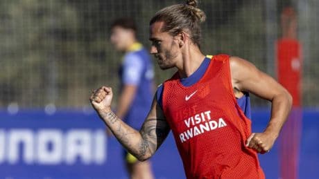 Dos fichajes ausentes, en una sesión con Griezmann y Almeida en modo jugón