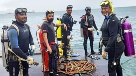 Horrific final hours of divers trapped inside 30-inch pipe 60ft under sea