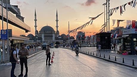 İstanbul'da huzur uygulaması! 975 kişi gözaltına alındı